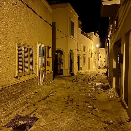 Pumoblu - Elegante Casa Nel Centro Storico Di Holiday home Nardo